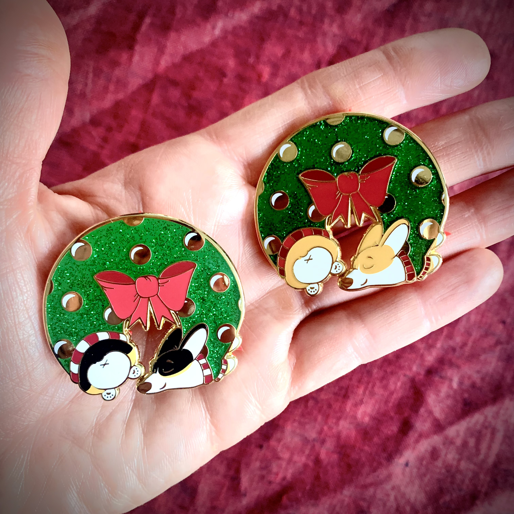 Merry Sniffmas Corgi Wreath Hard Enamel Pins - Momo Patch