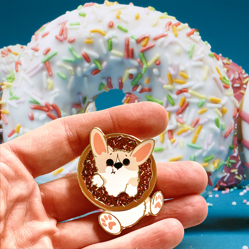Donut Pembroke Welsh Corgi Glitter Enamel Pin w/ Chocolate or Strawberry Icing and Sprinkles / Fawn / Tri Color - Momo Patch